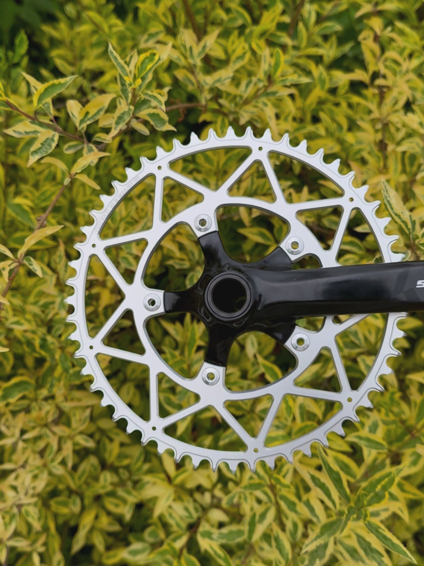 110BCD (5-bolt Hollow) Round Hollow Road Bike Narrow Wide