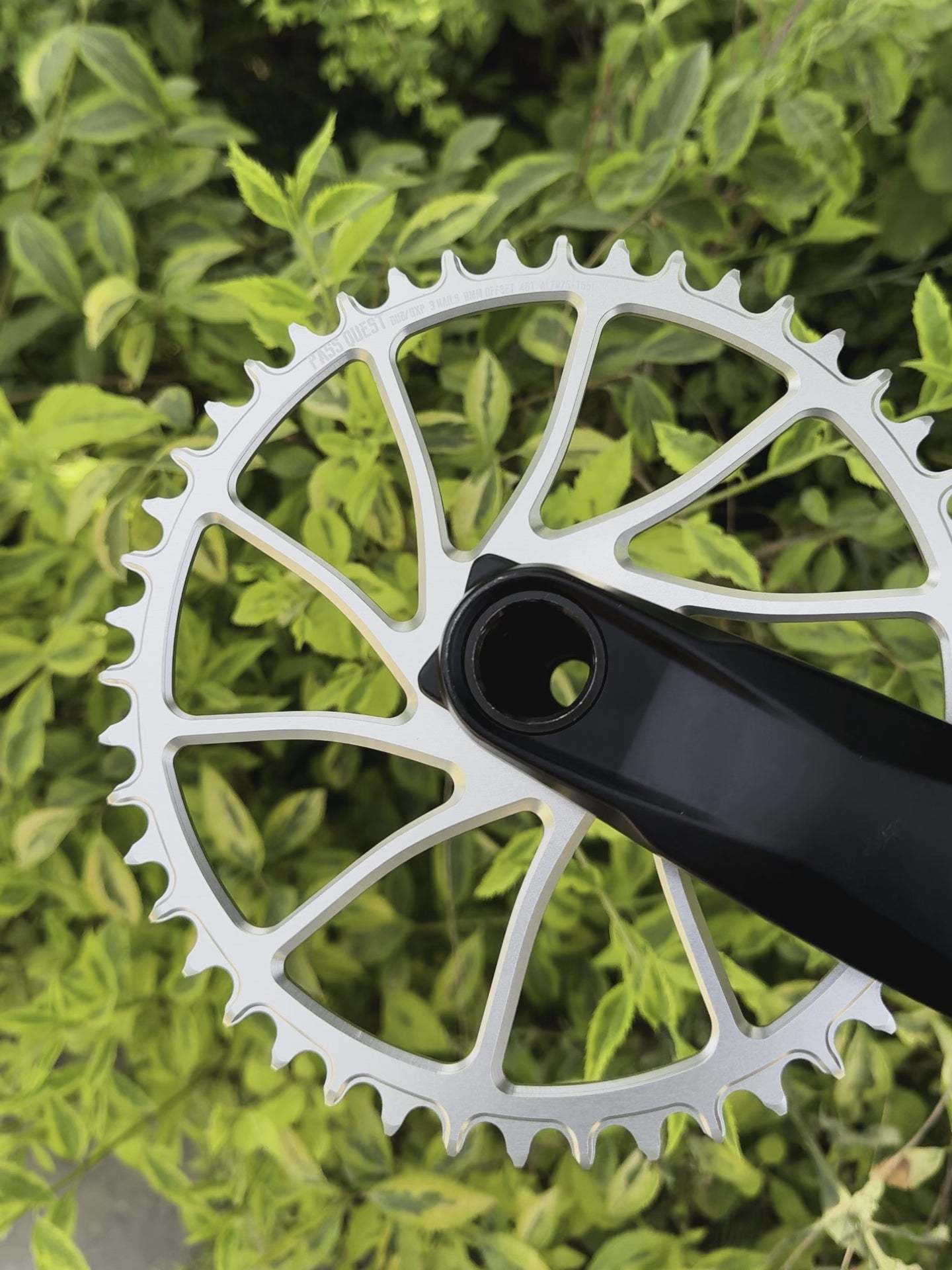 SRAM 3 Bolt (0mm offset) Round Hollow Narrow Wide Chainring 30-48T